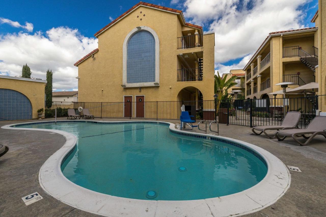 Best Western Moreno Hotel & Suites Moreno Valley Eksteriør bilde